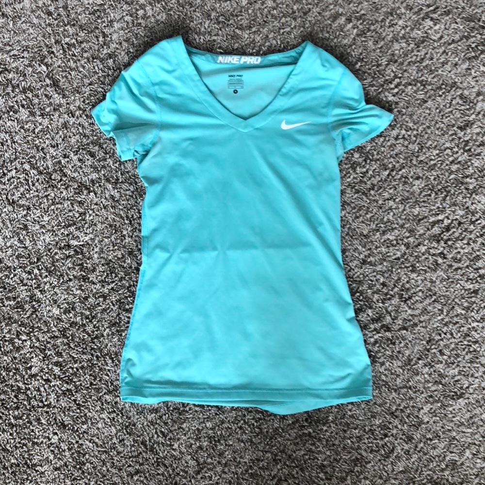 nike pro short sleeve